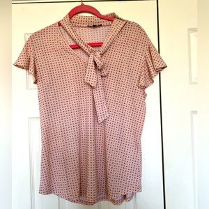 Blouse with Tie